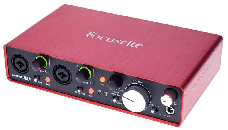 mackie onyx blackjack vs focusrite scarlett solo